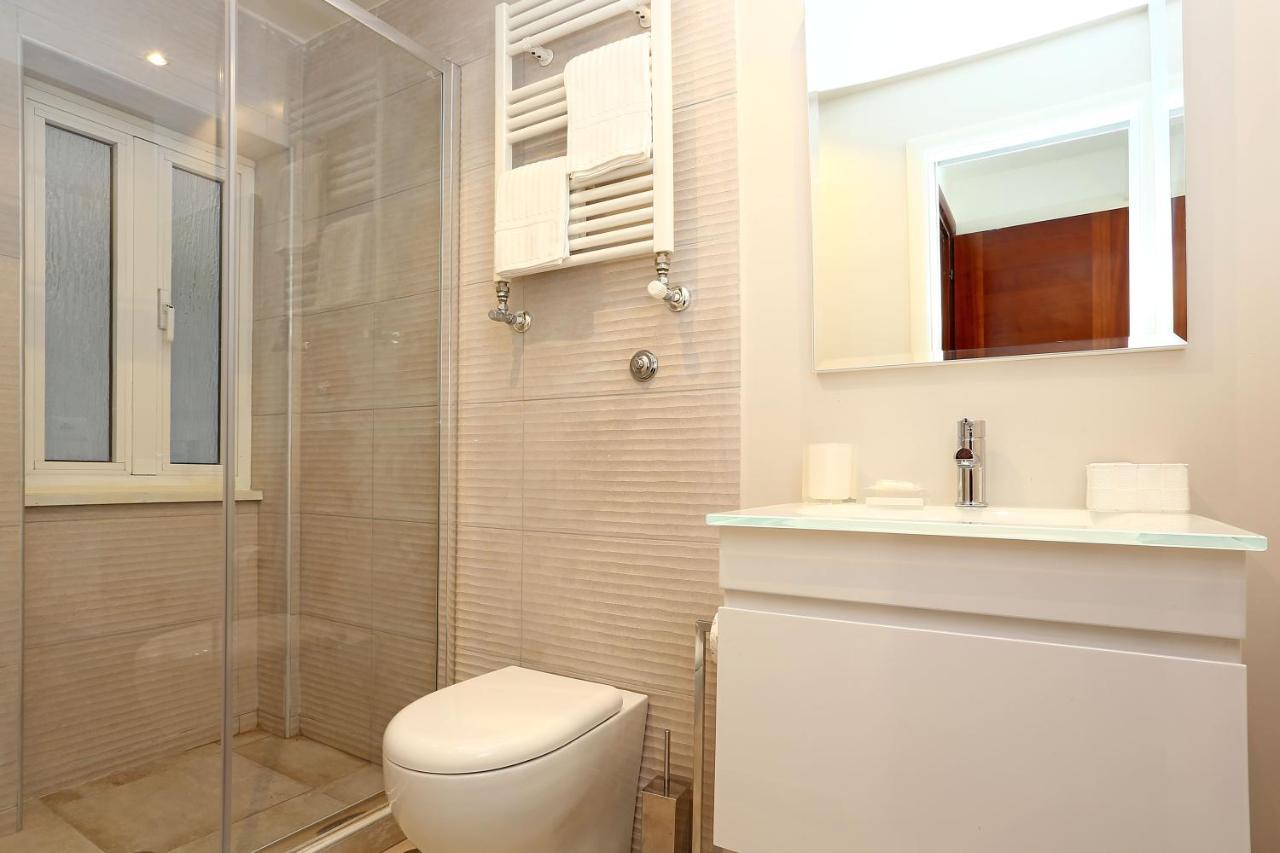 Pensionat Daplace - Arena House Rom